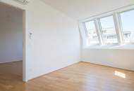 Sonnige DG-Wohnung mit Flair!