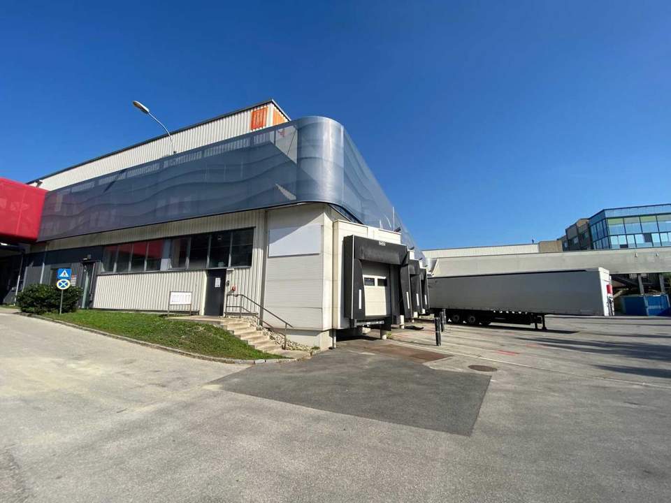 Lager-/Produktionfläche 500m² - 5000m² in Krems - Miete