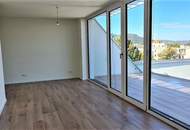 TERRASSENHIT, FERNBLICK, klimatisiertes 37 m2 Dachgeschoß mit 23 m2 Terrasse, 1 Zimmer, Komplettküche, Duschbad, Anton-Bosch-Gasse