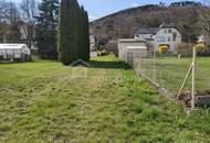 Großflächiges, aufgeschlossenes Baugrundstück mit 2772m² , bei richtiger Teilung sind bis zu 6 Wohneinheiten möglich