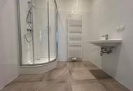 HELLE 2 Zimmer Wohnung - in RUHIGER und ZENTRALER LAGE