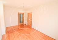 Renovierungsbedürftige 2-Zimmer-Wohnung!