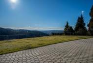Luxuriöses Einfamilienhaus mit Panoramablick in der Nähe von Heiligenkreuz Kreuz am Waasen