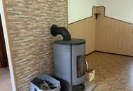 Großes Familienhaus auf dem Land mit Rundum-Grünblick!