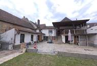Liegenschaft mit Sanierungsbedarf und viel Potential