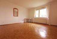 Hereinspaziert, ich bin fertig zum Einzug, mit 2 schönen Zimmern.