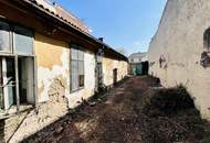 Grundstück mit Altbestand