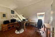 Stilvolles Einfamilienhaus mit Indoor-Pool, Sauna & Garten