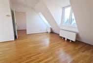 SPECKBACHERGASSE, 53 m2 Dachgeschoß mit 12 m2 Terrasse, 2 Zimmer, Komplettküche, Wannenbad, Parketten, Fernblick