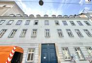 360 TOUR // GENERALSANIERTE ALTBAUETAGE