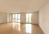 1040! Helle und frisch sanierte 2 -Zimmer Wohnung mit Gemeinschaftsterrasse!