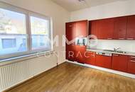 Großzügige Büroräume in attraktiver Lage in kleinem Mehrparteienhaus