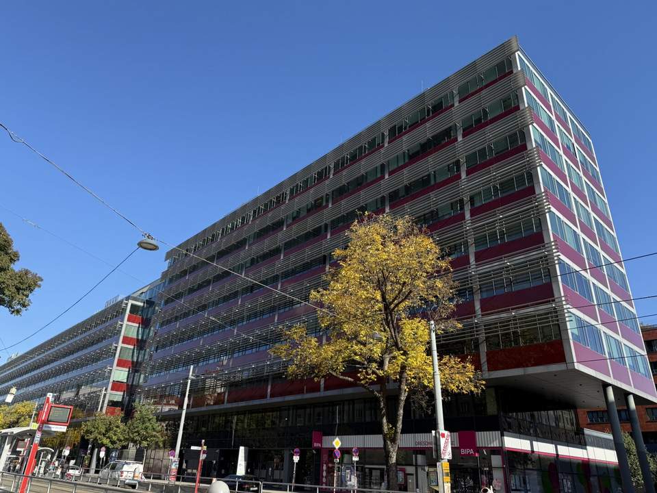 1200! BC 20 Bürohaus - letzte freie Fläche mit 335 m²! OPTIMALE Anbindung für Mitarbeiter!