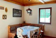 Alleinlage am Waldrand - Rückzugsort mit zwei Wohneinheiten!