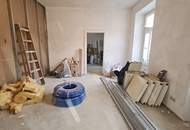 SEEGASSE, ERSTBEZUG, unbefristete 73 m2 Altbau, Wohnküche, 2 Zimmer, Duschbad, Parketten, Hofruhelage, U4-Nähe