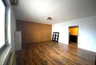 Kottingbrunn: Sanieren oder Neu bauen im Zentrum mit viel Wohn-, Nutz-, und Grundfläche!