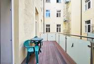 Altbau mit Südbalkon | 2-Zimmer in ruhiger Innenhoflage | Einbauküche | Lift | Kellerabteil