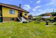 Bungalow-Idyll in Gablitz: Ihr Zuhause mit Wienerwald-Panoramablick: 4 Zimmer I Wintergarten I Südwest-Terrasse I Gartenparadies I Keller I Garage!