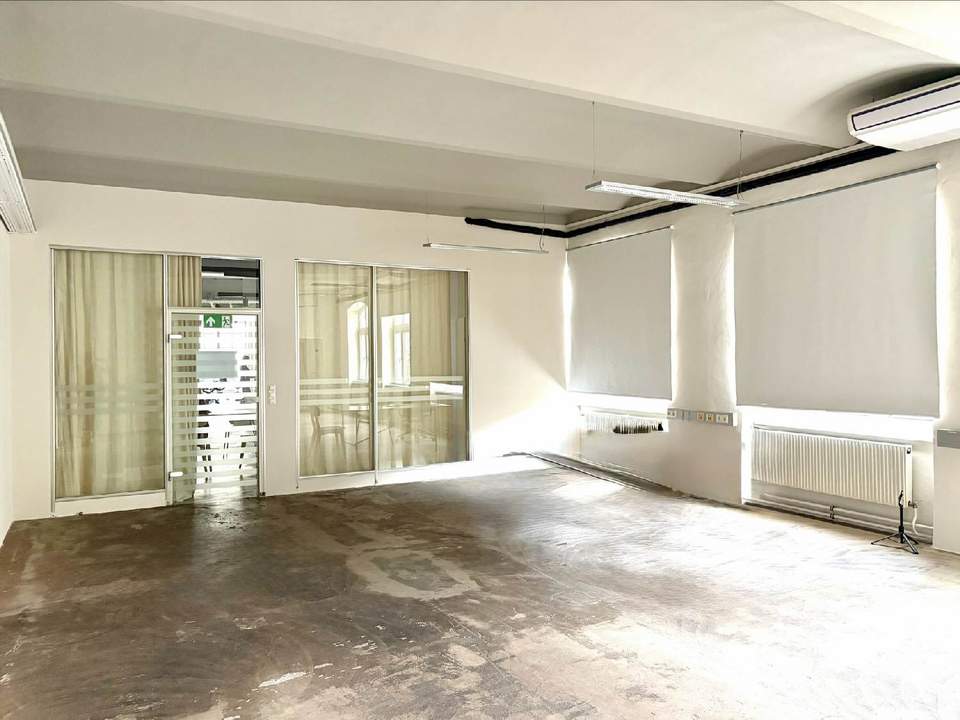 Loft-Charakter trifft Flexibilität: Charmantes Büro (145 m²) zur langfristigen Untermiete