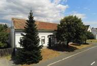 Stilvoller Streckhof mit Nebengebäude im idyllischen Südburgenland