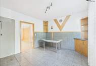 Attraktives, sanierungsbedürftiges Ein-/Mehrfamilienhaus mit viel Potenzial in Amstetten!