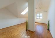 Exklusive 5-Zimmer-Maisonette mit Galerie und Balkon in zentraler Lage