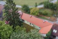 Kleines Haus mit uneinsehbaren Garten