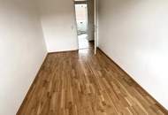 Erstbezug nach Sanierung: helle 4-Zimmer-Wohnung im obersten Stockwerk mit moderner Atmosphäre, kurzen Wegen und hervorragender Infrastruktur in Steyr-Münichholz!