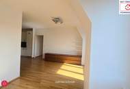 Dachgeschosswohnung mit 3 Zimmern auf ca. 70m2 inkl. Garage - Ruhige Lage, Lichtdurchflutet und hochwertig ausgestattet!