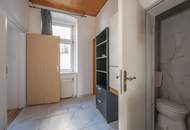 ++NEU++ sanierungsbedürftige 2-Zimmer Altbauwohnung mit Balkonoption