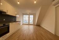 Der perfekte Terrassen-Traum mit Schrankraum und Klimaanlage