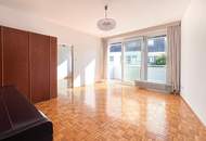 “Rare Parkside Living! Beside Vienna’s Romantic English Garden!“