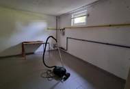 Stilvoller Bungalow mit Gartenidylle, Photovoltaik &amp; Teichanlage