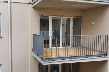 Großzügige 5-Zimmerwohnung + Essküche, 250 Meter vom LENDPLATZ entfernt, Balkon, WG-tauglich, Wohnung-miete, 1.490,00,€, 8020 Graz(Stadt)