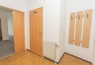 Helle 3-Zimmer-Wohnung mit Loggia und Garagenplatz – Baujahr 1997