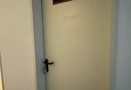 2 Zimmer nach Renovierung mit BALKON - WARM