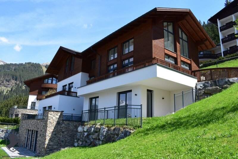 Bergpanorama Deluxe – großzügiges Chalet mit Pool, Wellnessbereich und Lift in Bad Gastein, Haus-kauf, 1.600.000,€, 5640 Sankt Johann im Pongau
