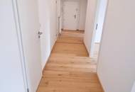 Kernsanierte, helle Dreizimmerwohnung mit großer Loggia und großem Keller!