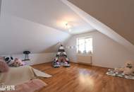 Geräumige Wohnung auf 2 Ebenen mit großem Gartenanteil und Swimmingpool in BERNDORF