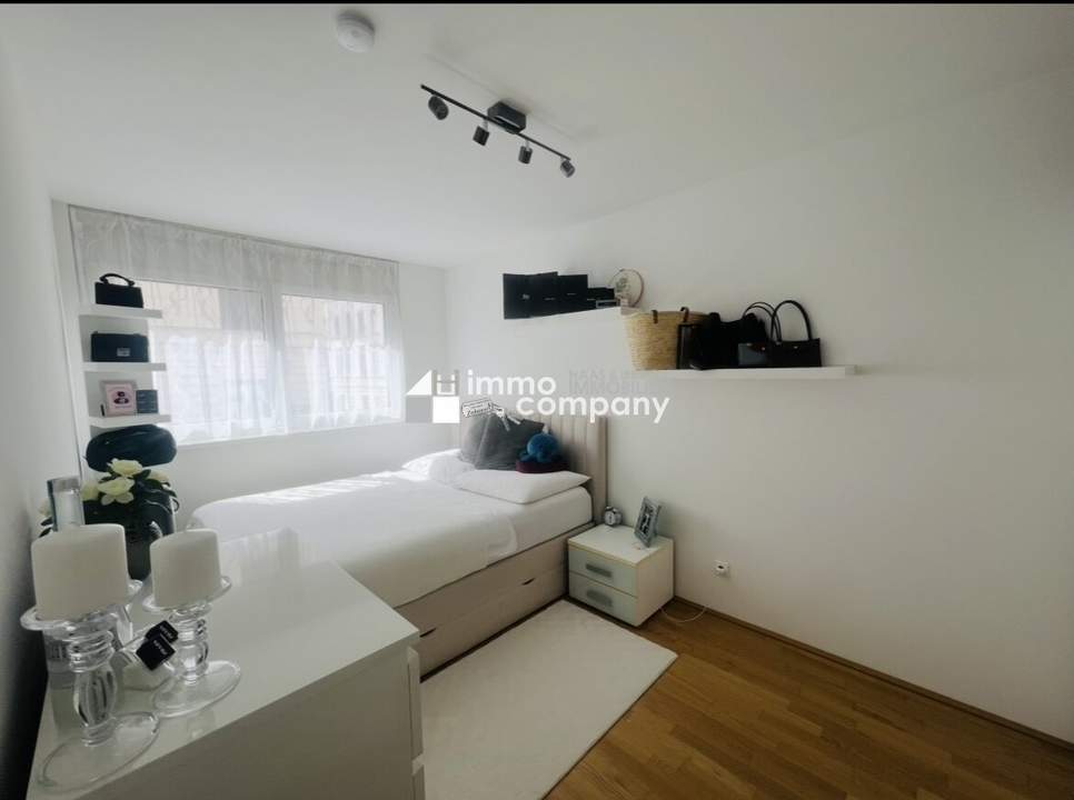 Stilvolle Wohnung mit schöner Aussicht! 17 Bezirk. U6!