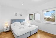 Stylische DG-WOHNUNG mit über 50m² TERRASSENFLÄCHE | RUHELAGE | Ca. 2 Min. zur U4 SCHÖNBRUNN | Ca. 15 Min. in den 1. Bezirk