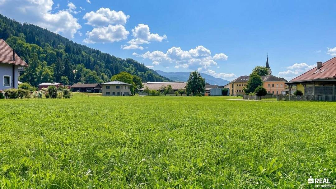 Seltene Gelegenheit! Ebenes Baugrundstück im sonnigen Ort Molzbichl, in unmittelbarer Nähe zur Bezirksstadt Spittal/Drau