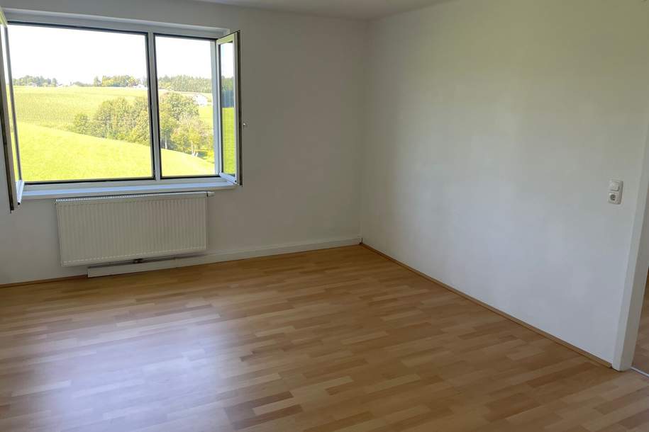 Starten Sie entspannt in Ihr neues Zuhause! Diese helle 3-Zimmerwohnung ist sofort verfügbar – inklusive Einzugsbonus und unbefristetem Mietvertrag.*, Wohnung-miete, 561,28,€, 4784 Schärding