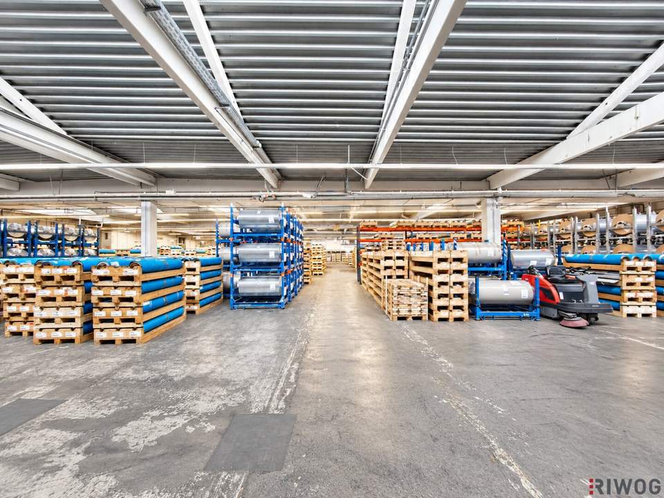 2.272m² Lagerfläche | ebenerdig | 100+ kW Stromanschluss | Autobahnnähe