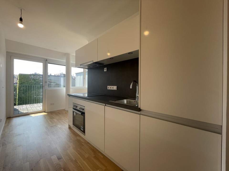 SMART LIVING!!! Mega-coole Single-Wohnung mit 4m² Balkon!!! Hofseitig und ruhig!