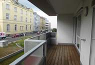 Hofzeile - Großzügiges 3-Zimmer-Apartment mit ca. 55 m² Wohnzimmer und 24 m² Balkonflächen - Garagenplatz um € 150,--