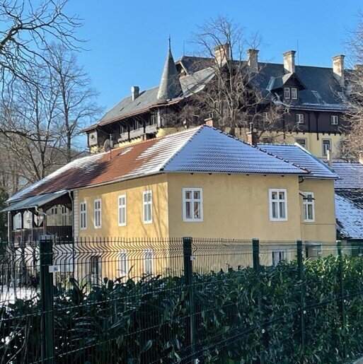 NAHERHOLUNG in Reichenau an der Rax! Historisches Anwesen mit Potenzial im Zentrum von Reichenau