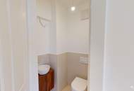 Traumhafte Dachwohnung im Hietzinger Cottage I Altbaujwel