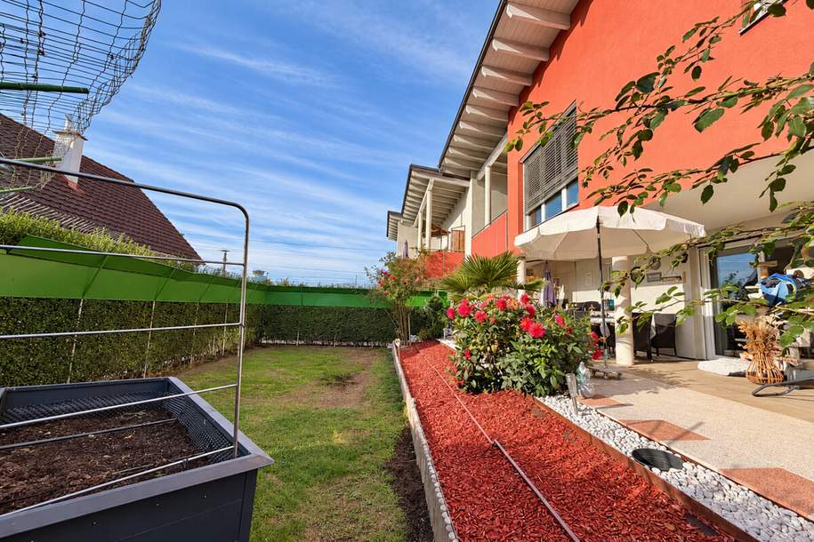 Moderne 2-Zimmer-Wohnung mit großer Sonnenterrasse, Eigengarten und Carport in Feldkirchen bei Graz!, Wohnung-miete, 1.190,39,€, 8073 Graz-Umgebung