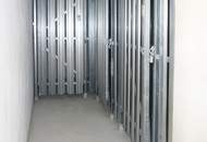 SUPER-GELEGENHEIT - ca 3,53% Rendite - vermietete 3 Zimmer Wohnung mit Terrasse im Zentrum von Wiener Neustadt